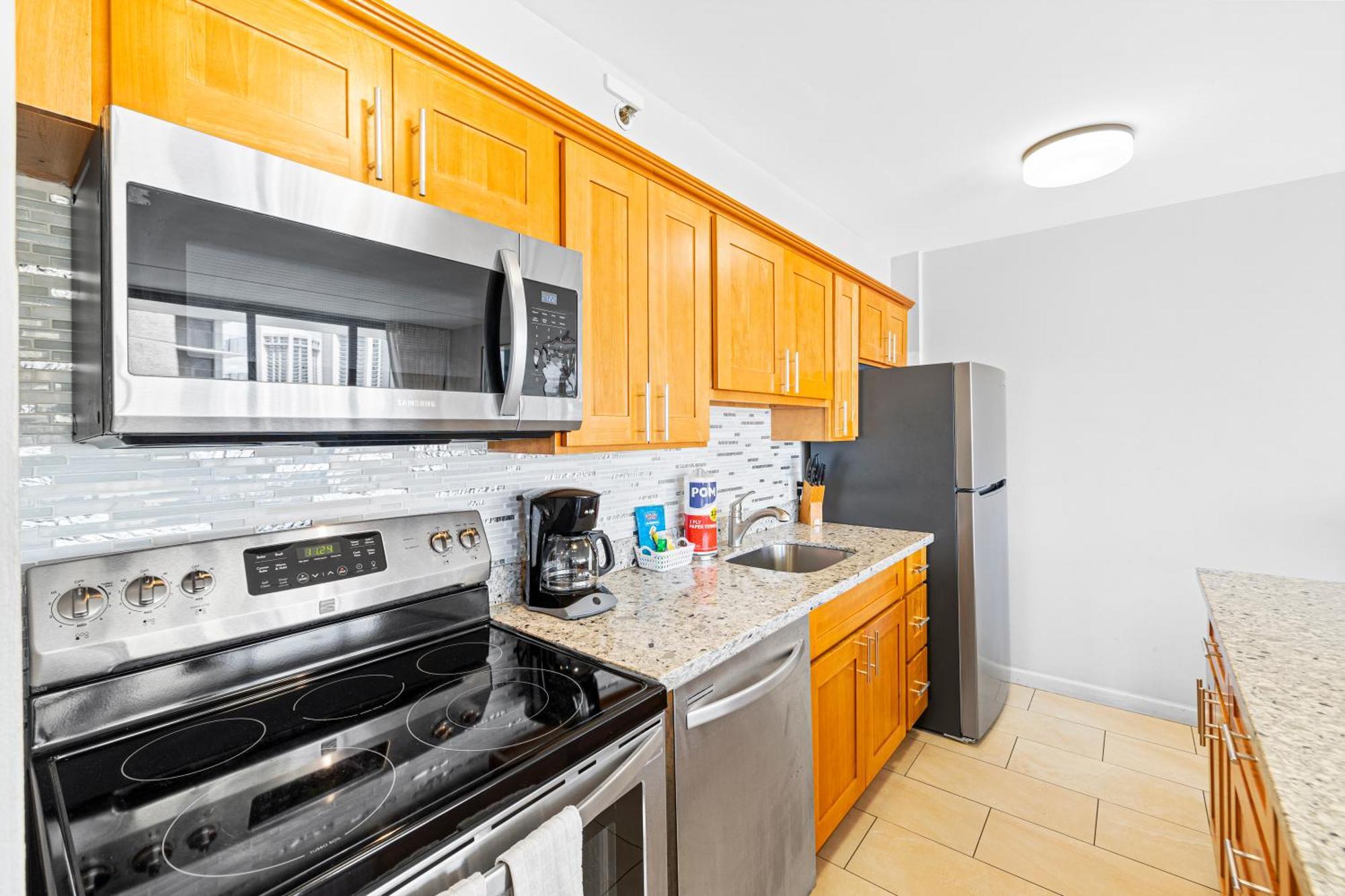 Great Ocean View Condo, Near Beach With Free Parking! Χονολουλού Εξωτερικό φωτογραφία