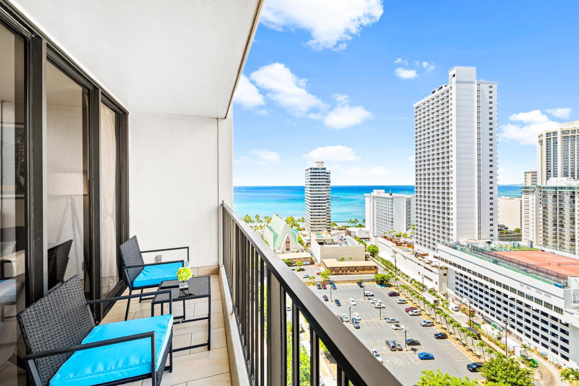 Great Ocean View Condo, Near Beach With Free Parking! Χονολουλού Εξωτερικό φωτογραφία